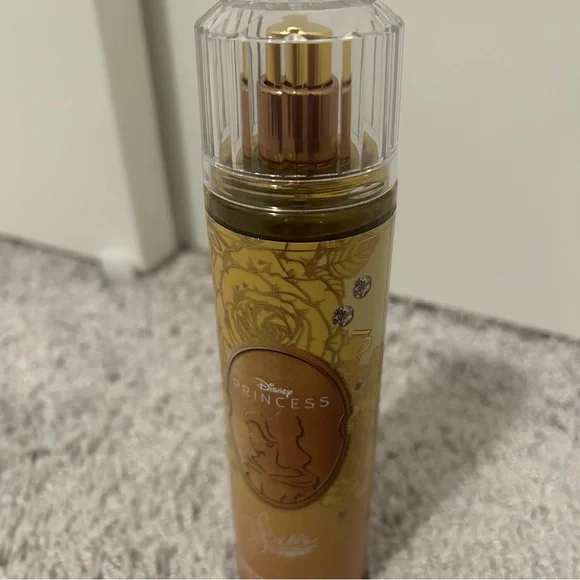 Disney Princess Belle B&W - Picture 5 of 5